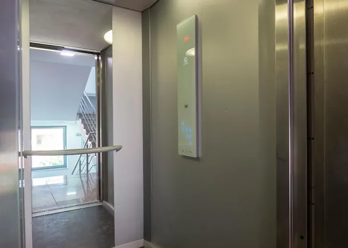 Апартамент Modern With Parking Next To Bulgaria Mall