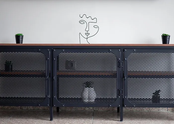 Modern With Parking Next To Bulgaria Mall Апартамент