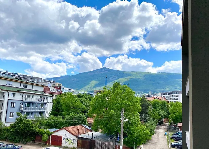 Modern With Parking Next To Bulgaria Mall