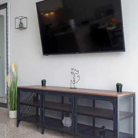 Apartment Modern With Parking Next To Bulgaria Mall *